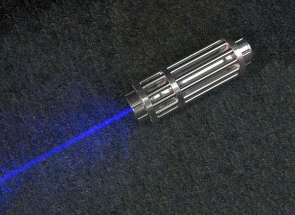 (image for) High power 445nm 2000mw New Model blue laser - Click Image to Close